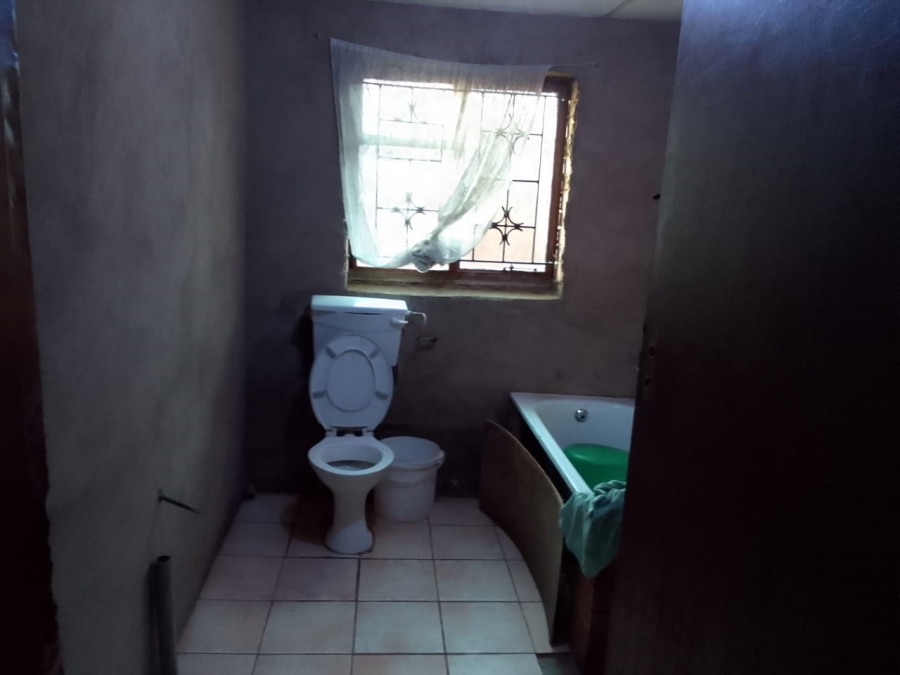 1 Bedroom Property for Sale in Bloemfontein Free State